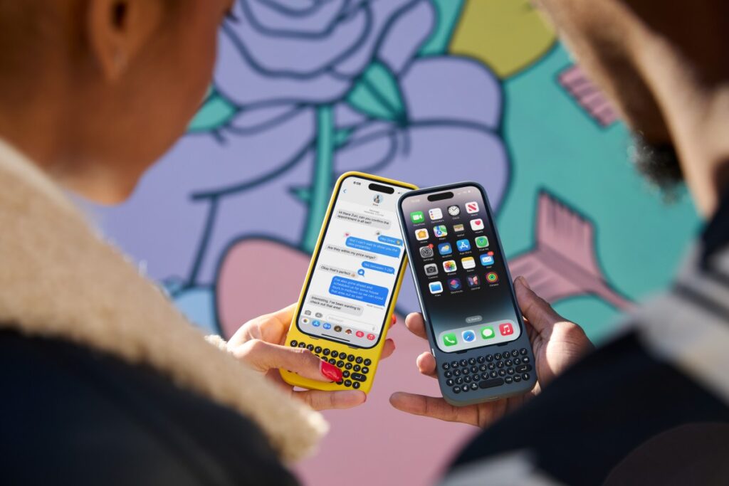 Hands-on with the BlackBerry-style clickpad for iPhone |  TechCrunch